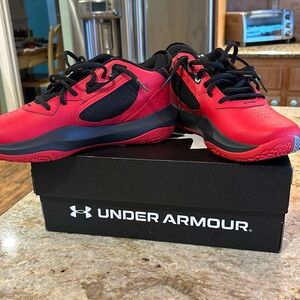 Boys Under Armour Sneakers